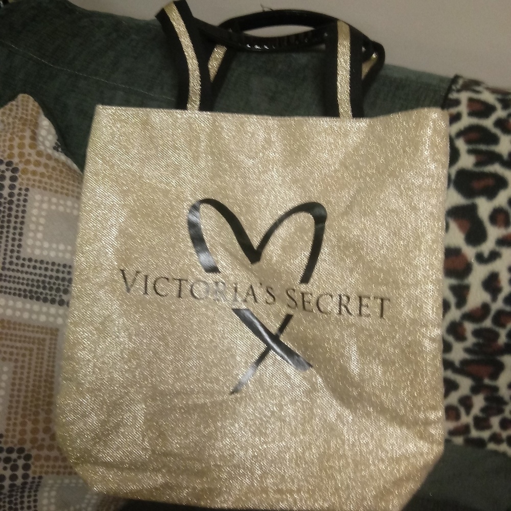 V.S. glitter tote
